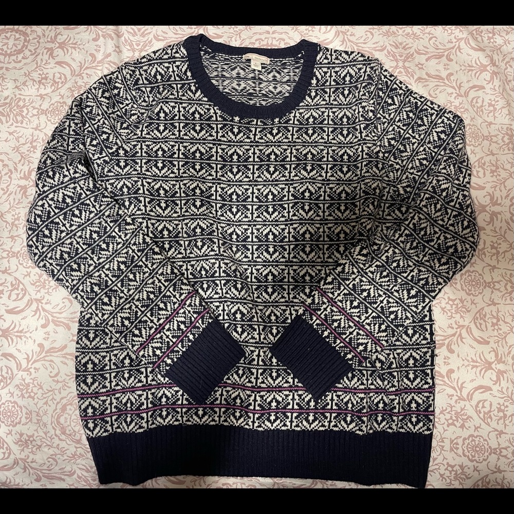 GAP sweater